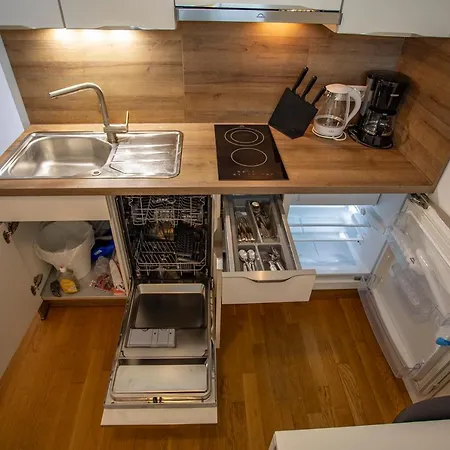 Modern I Free Parking Apartment *